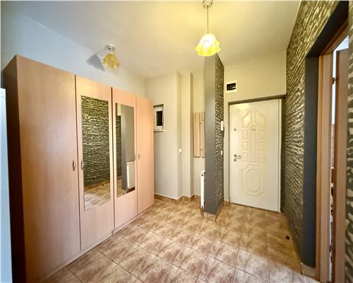 Apartament 2 camere, S 55 mp, mobilat, utilat, Plopilor.