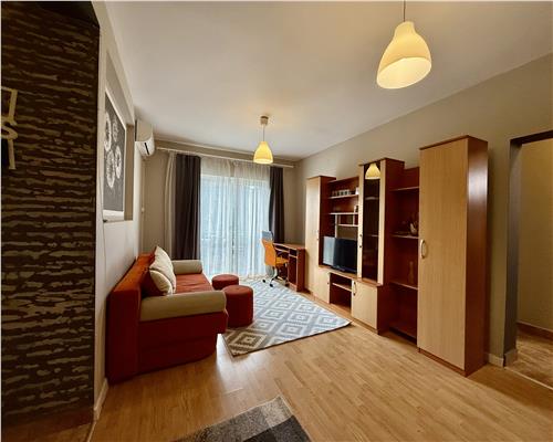 Apartament 2 camere, S 55 mp, mobilat, utilat, Plopilor.