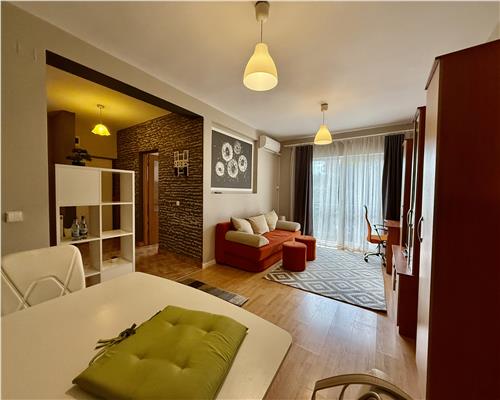 Apartament 2 camere, S- 55 mp, mobilat, utilat, Plopilor.