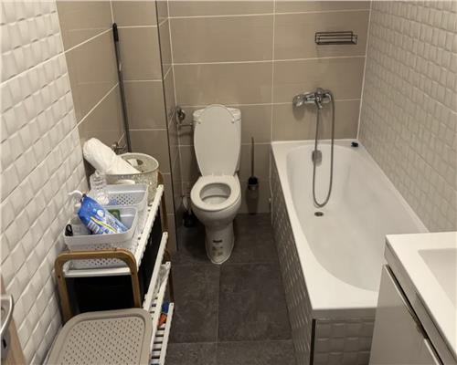Apartament 2 camere, mobilat, Andrei Muresanu Sud.
