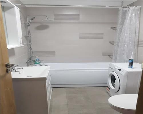 Apartament 2 camere, mobilat, Central.