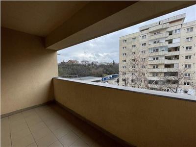 Apartament 3 camere, S 85 mp, mobilat, Semicentral.