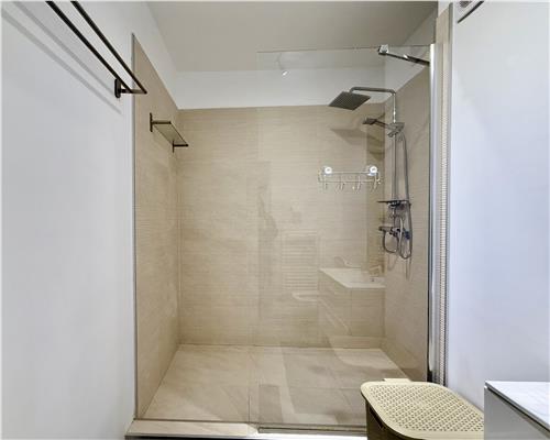 Apartament 2 camere, mobilat, utilat, zona Leroy Merlin.