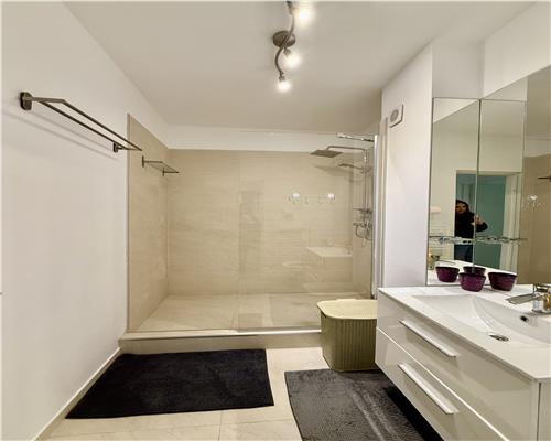 Apartament 2 camere, mobilat, utilat, zona Leroy Merlin.