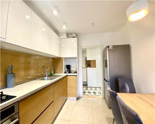 Apartament 2 camere, LUX, mobilat, Andrei Muresanu Sud.