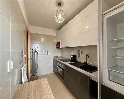 Apartament 2 camere, mobilat, zona Iulius Mall.