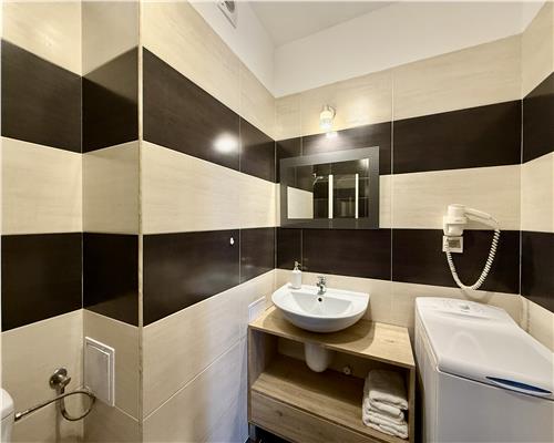 Apartament 2 camere, mobilat, zona Iulius Mall.
