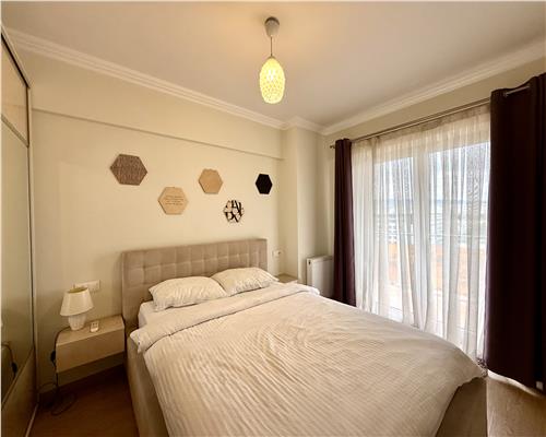 Apartament 2 camere, mobilat, zona Iulius Mall.