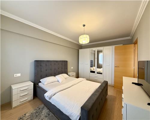 Apartament 2 camere, mobilat, zona Iulius Mall.