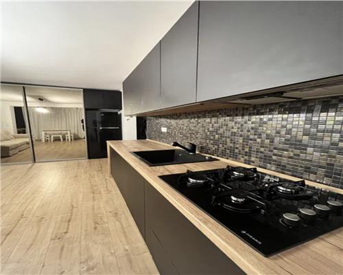 Apartament 3 camere, mobilat, zona Interservisan.