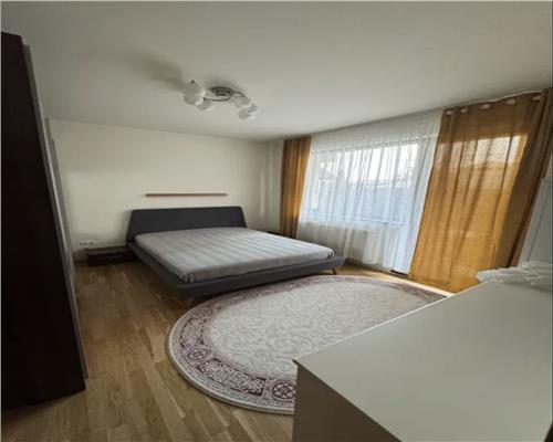Apartament 2 camere, S 55 mp + gradina, Europa.