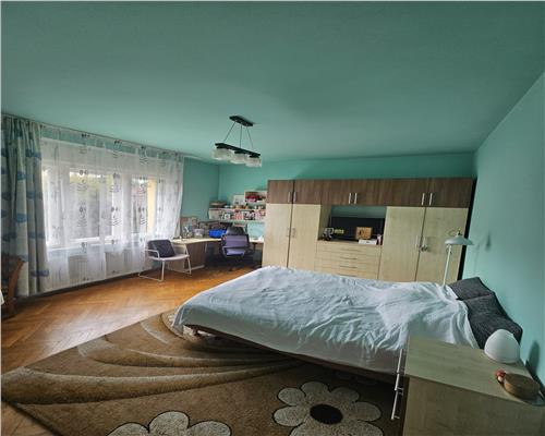 Apartament 1 camera, S- 41 mp, mobilat, utilat, P-ta Cipariu.