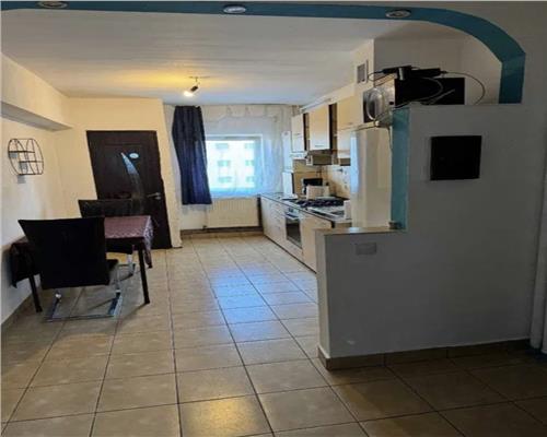Apartament 2 camere, decomandat, zona BIG Manastur.