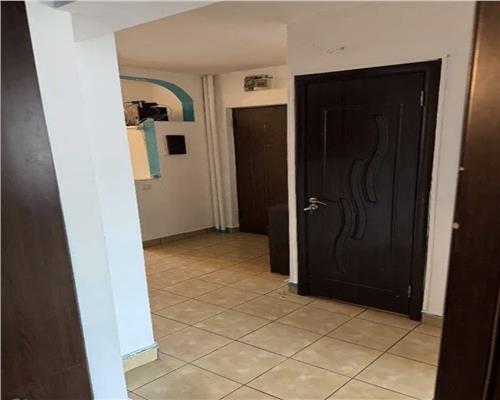 Apartament 2 camere, decomandat, zona BIG Manastur.