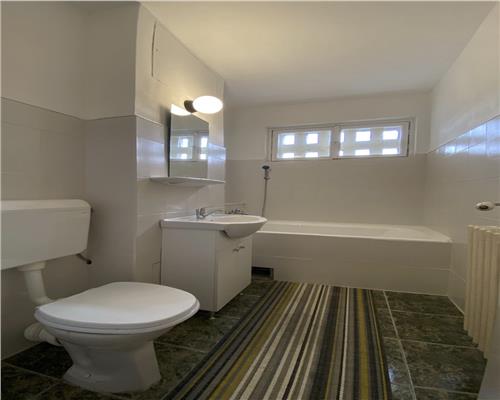 Apartament 2 camere, S 50 mp + 5 mp balcon, Gheorghieni.