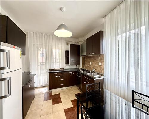 Apartament 3 camere, decomandat, Buna Ziua.