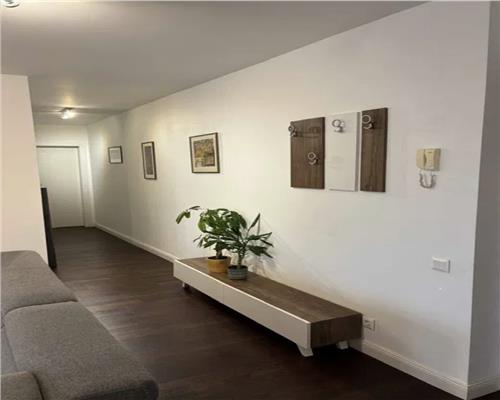 Apartament 3 camere, S 72 mp, mobilat,  Andrei Muresanu.