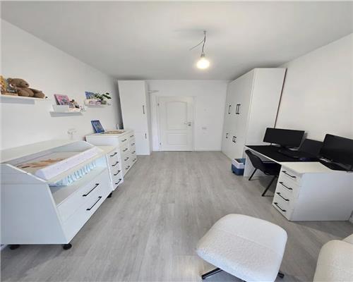 Apartament 3 camere,  S75mp+23mp terasa, Sopor