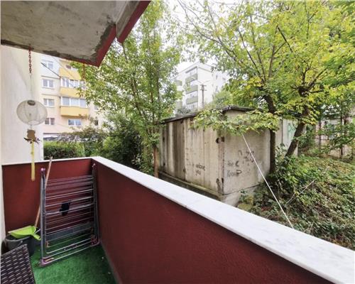 Apartament 3 camere, decomandat, mobilat, utilat, Zorilor.
