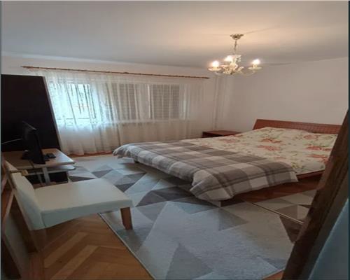 Apartament 2 camere, S 50 mp, decomandat, Zorilor.