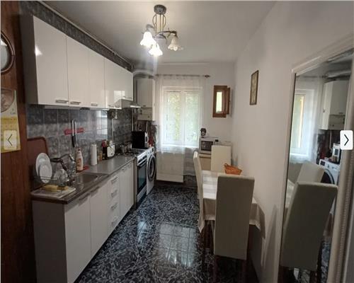 Apartament 2 camere, S 50 mp, decomandat, Zorilor.