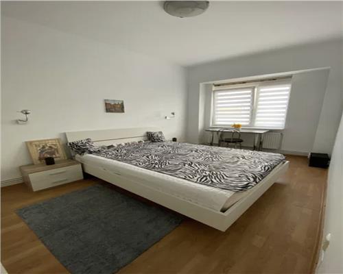 Apartament 2 camere, decomandat, Ultracentral.