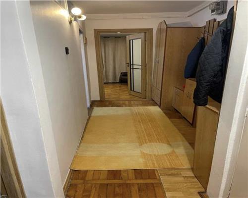 Apartament 2 camere, decomandat, Pta Ion Mester.