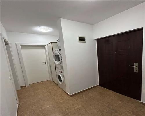 Apartament 2 camere, decomandat, Andrei Muresanu.