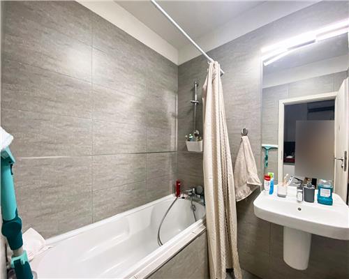 Apartament 2 camere, bloc nou, parcare, Buna Ziua.