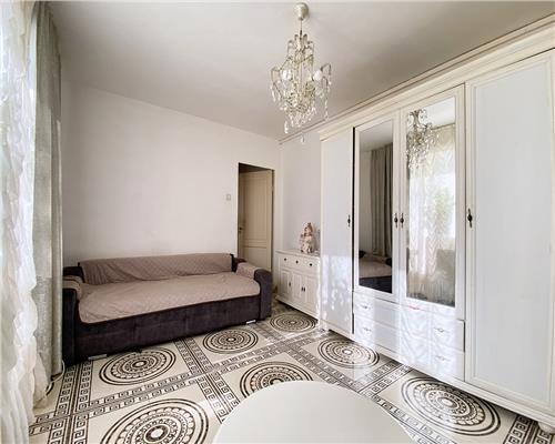 Apartament 3 camere, S 65 mp + balcon, boxa, Gheorghieni.