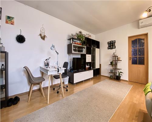 Pret excelent! Apartament 3 camere, 64 mp + balcon, mobilat, Buna Ziua, zona LIDL