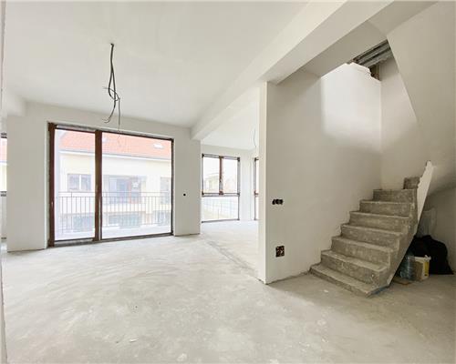 Duplex in Baciu Su97 mp + 98 mp pod amenajabil, parcare