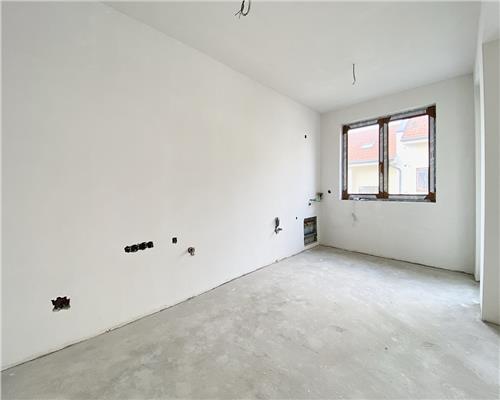 Duplex in Baciu Su97 mp + 98 mp pod amenajabil, parcare