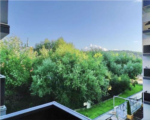 Apartament 2 camere, bloc nou, mobilat, utilat, parcare, Dâmbul Rotund.