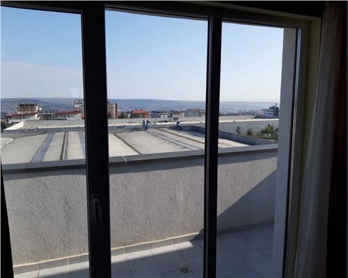Apartament 2 camere, decomandat, bloc nou, parcare, Europa.