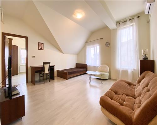 Apartament 2 camere, decomandat, mobilat, utilat, Zorilor.