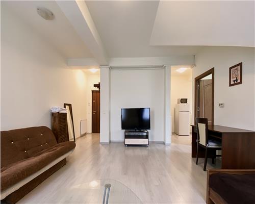 Apartament 2 camere, decomandat, mobilat, utilat, Zorilor.