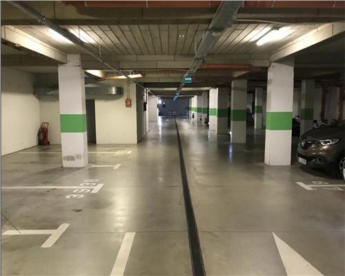 Apartament 2 camere, bloc nou, parcare, Ansamblul Luminia.