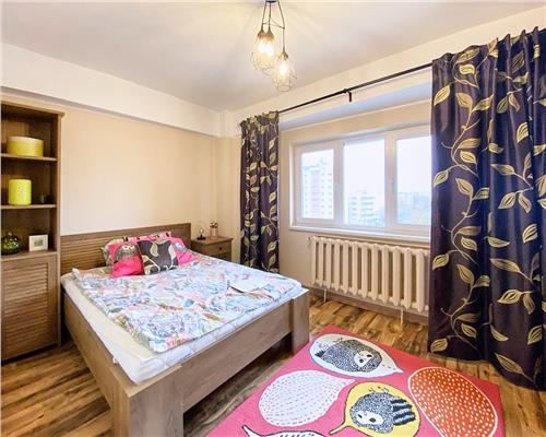 Apartament 3 camere,  Piata  Cipariu