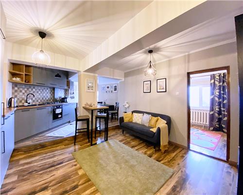 Apartament 3 camere,  Piata  Cipariu