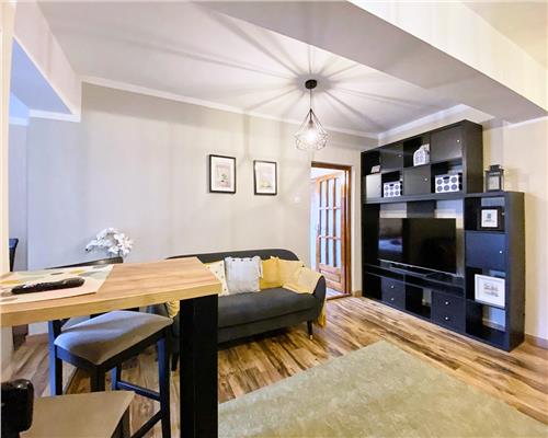 Apartament 3 camere,  Piata  Cipariu