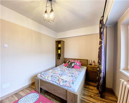 Apartament 3 camere,  Piata  Cipariu