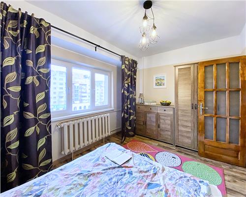 Apartament 3 camere,  Piata  Cipariu