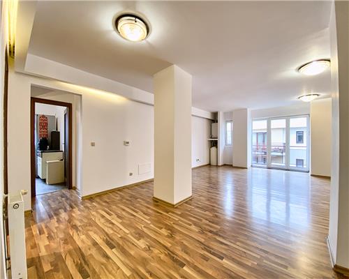Apartament 3 camere, S-94 mp. + terasa 17 mp, parcare, Borhanci.