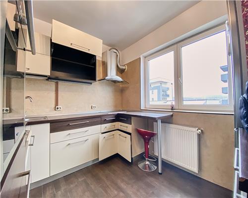 Apartament 3 camere, S94 mp. + terasa 17 mp, parcare, Borhanci.