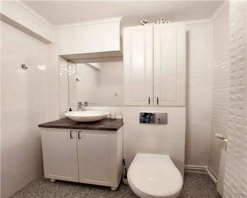 Apartament 3 camere, decomandat, mobilat, parcare, Gheorghieni.