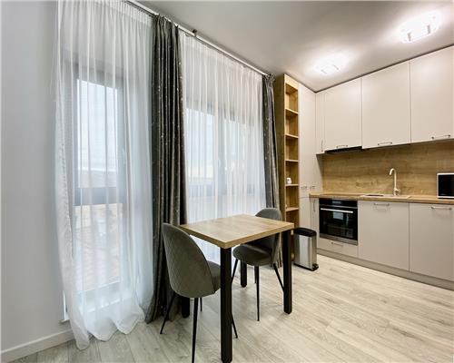 Apartament 3 camere LUX, Prima inchiriere, parcare, bloc nou, str. Bucuresti