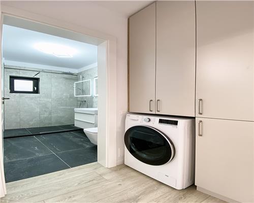 Apartament 3 camere LUX, Prima inchiriere, parcare, bloc nou, str. Bucuresti