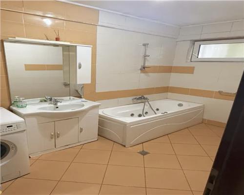 Apartament 2 camere, parcare, mobilat, Andrei Mure?anu.