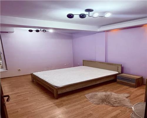 Apartament 2 camere, parcare, mobilat, Andrei Mure?anu.